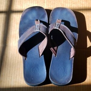 Classic brown Reef flipflops
